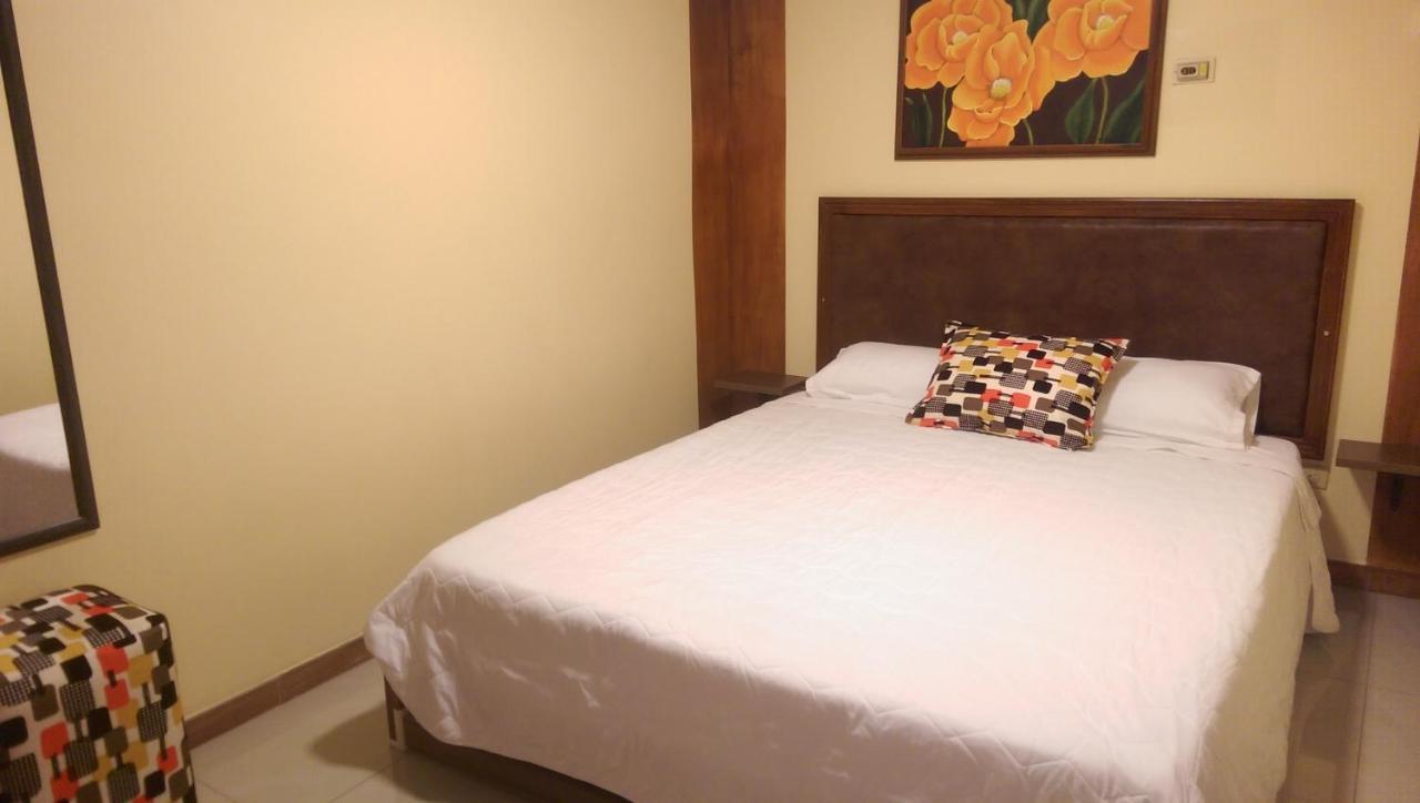 גוויאקיל Hotel Bonanza מראה חיצוני תמונה